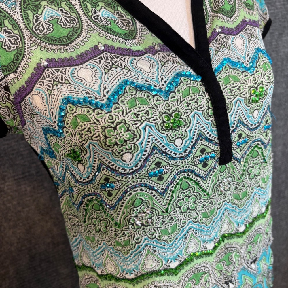 Bila Embellished Paisley Print Top Womens Small Green Blue Boho V Neck Beaded - Picture 2 of 5
